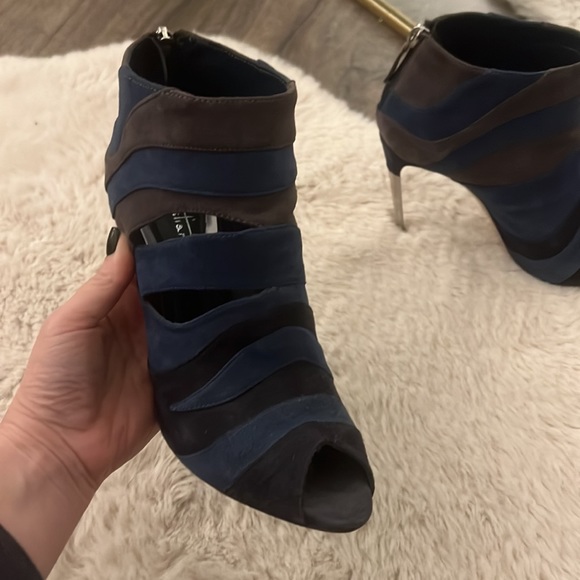 Sebastian Italian suede booties - Picture 3 of 12